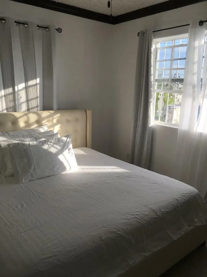Island Turquoise Rental Wheeland بيت للعطل